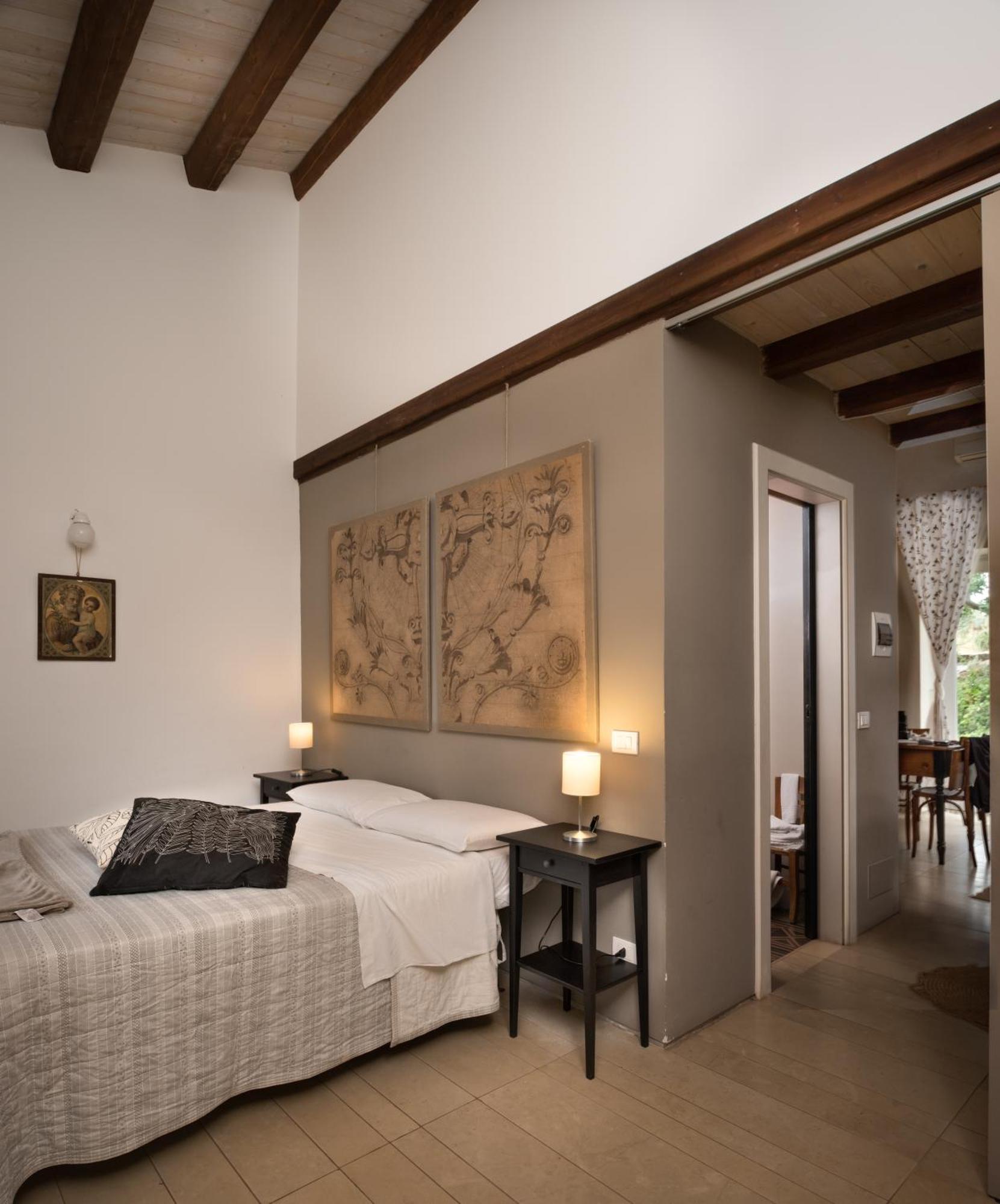 Dimore Del Valentino Sampieri Exterior photo