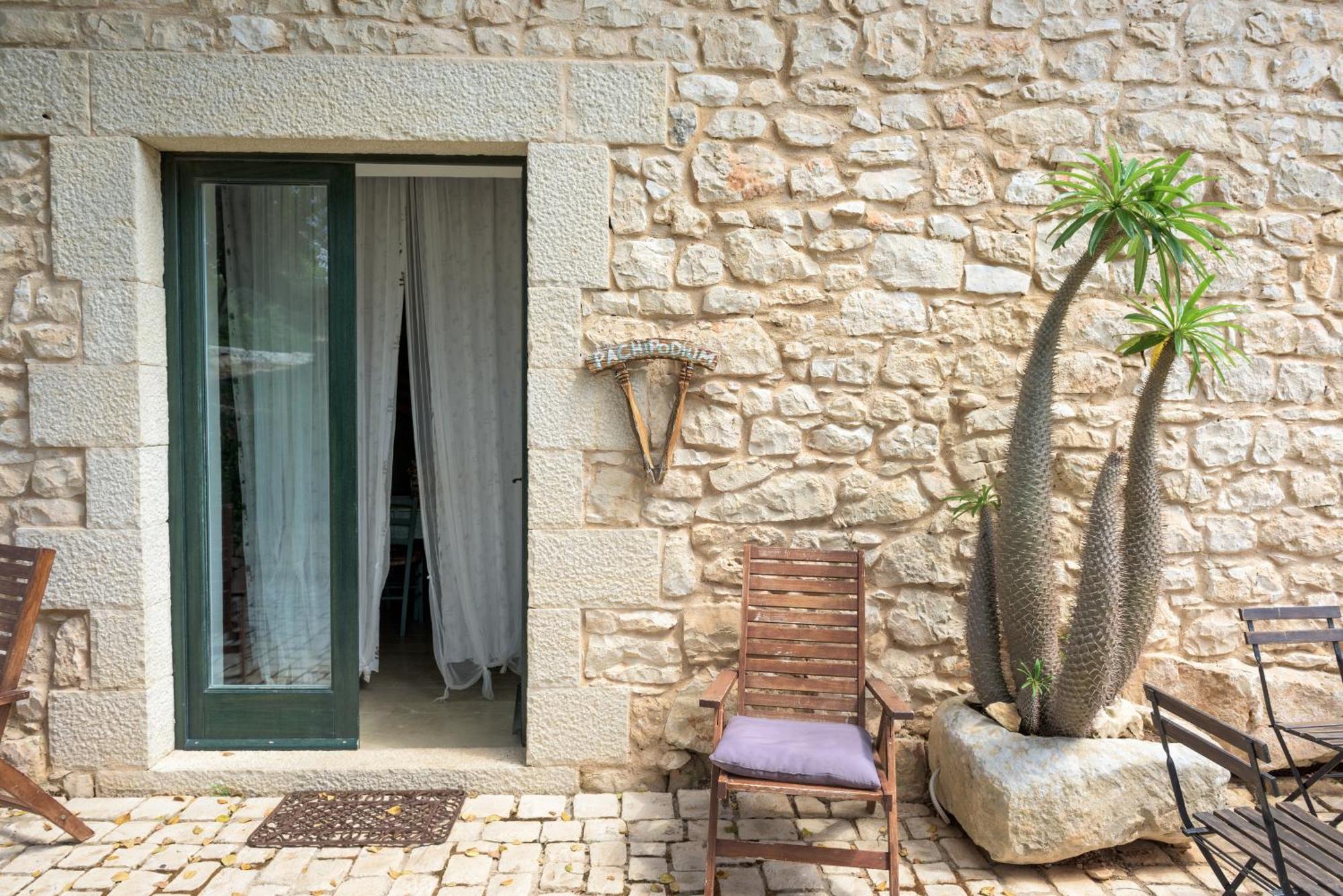 Dimore Del Valentino Sampieri Exterior photo