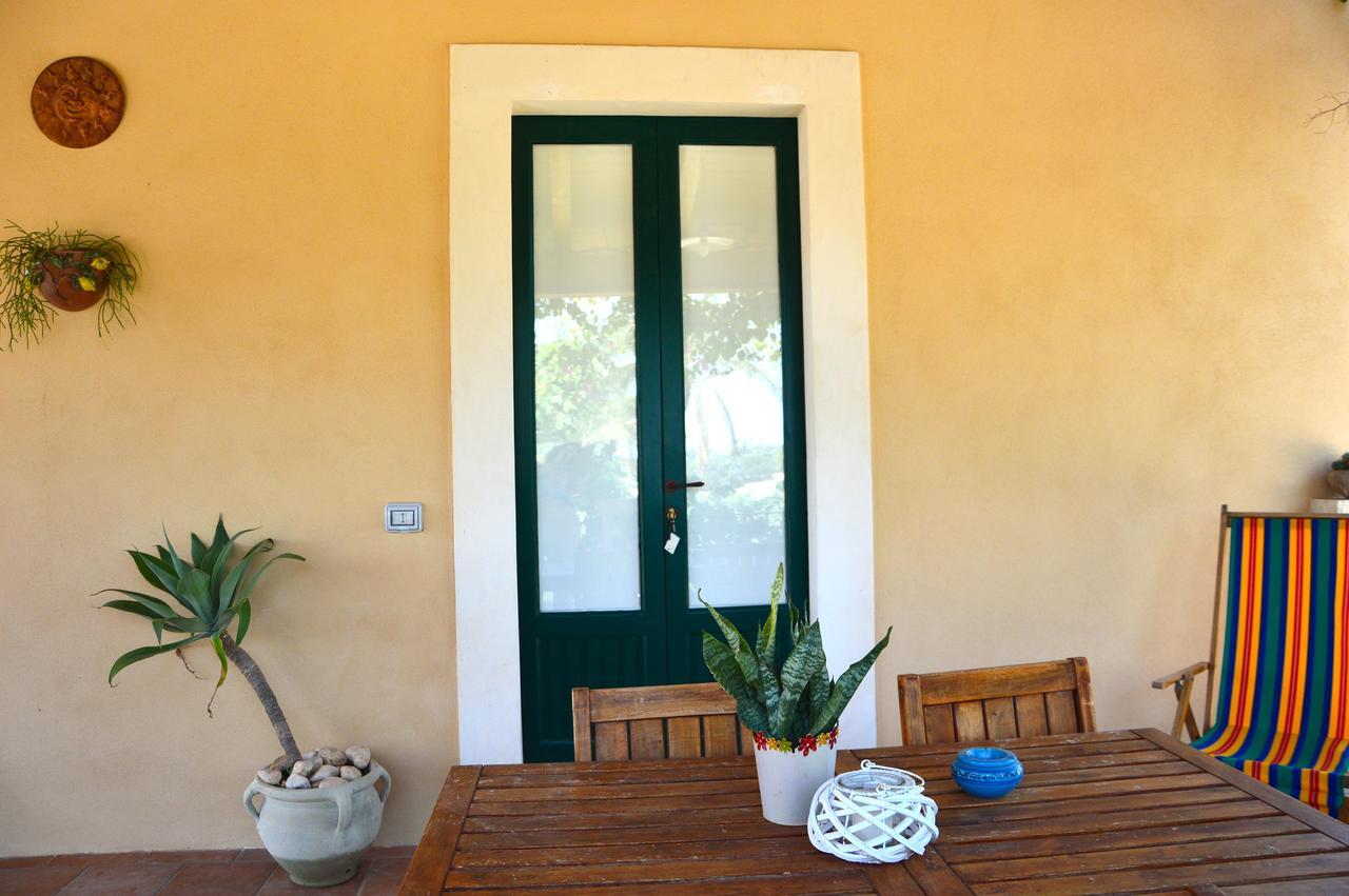 Dimore Del Valentino Sampieri Exterior photo
